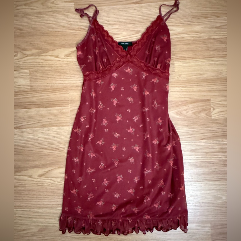 Forever 21 Red Floral Nightdress